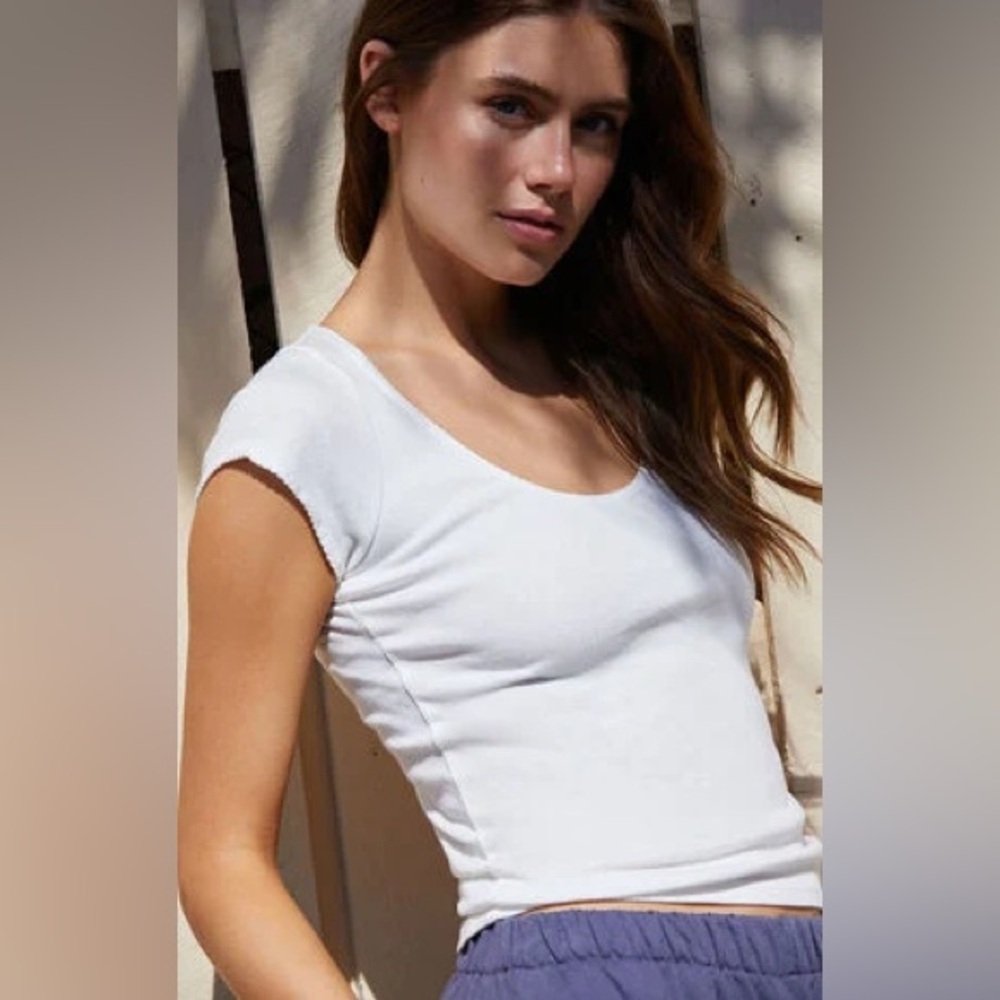 Brandy Melville John Galt Pastel Blue Leslie Lace Trim Fitted Tee